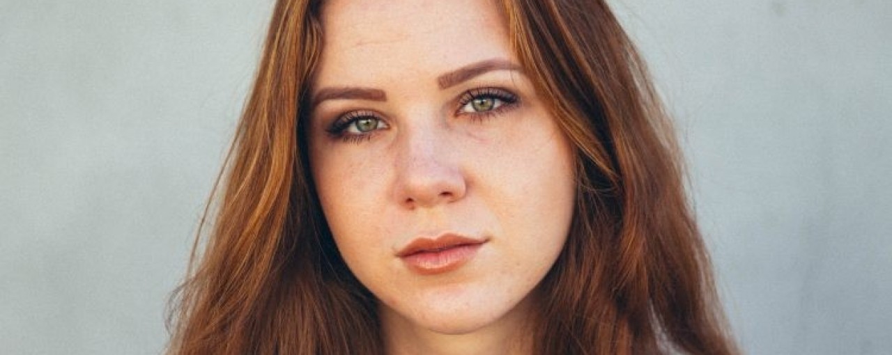 Lauma Valeine, Lana Kasparane: Jaunietes āda.