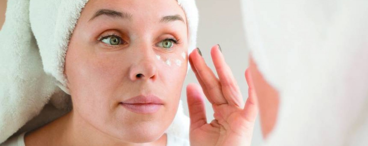 Kā rūpēties par nobriedušu ādu.