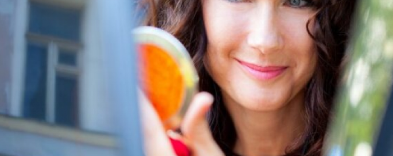 Tumšie loki un maisiņi zem acīm. Kā tie rodas un kā cīnīties.